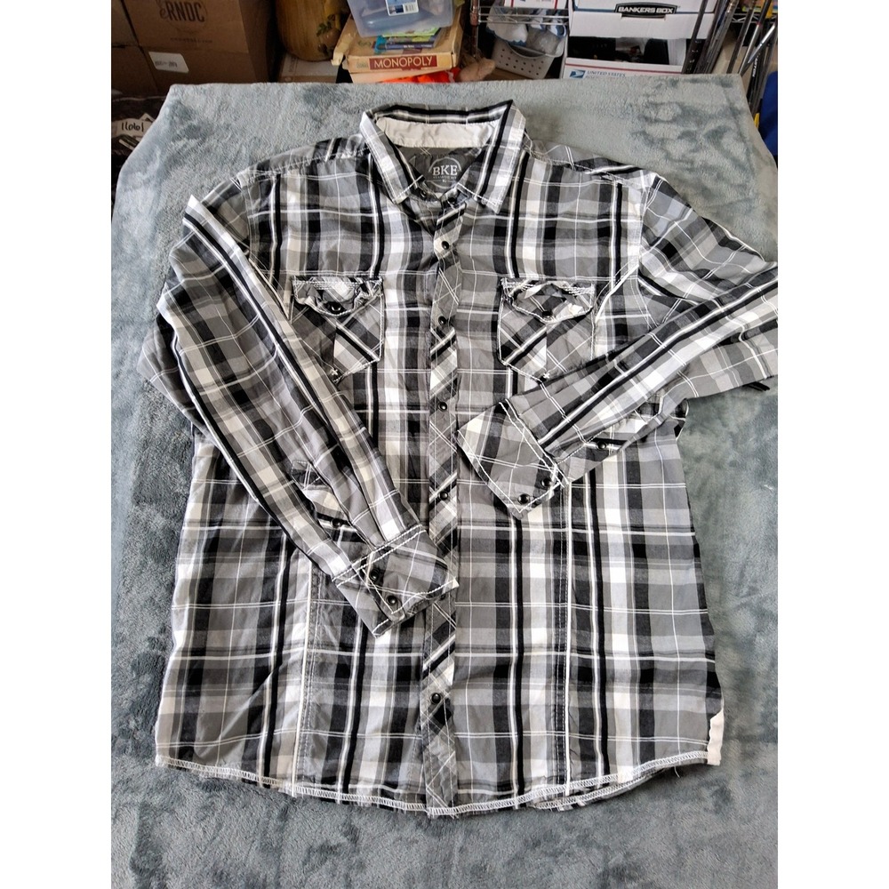 BKE Athletic Fit Mens XL Grey Black Plaid Long Sleeve Snap Front Western Shirt
